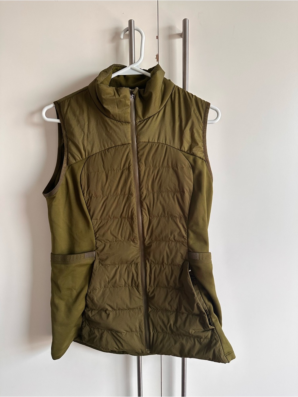 Lululemon Down for it All Vest- Size 10